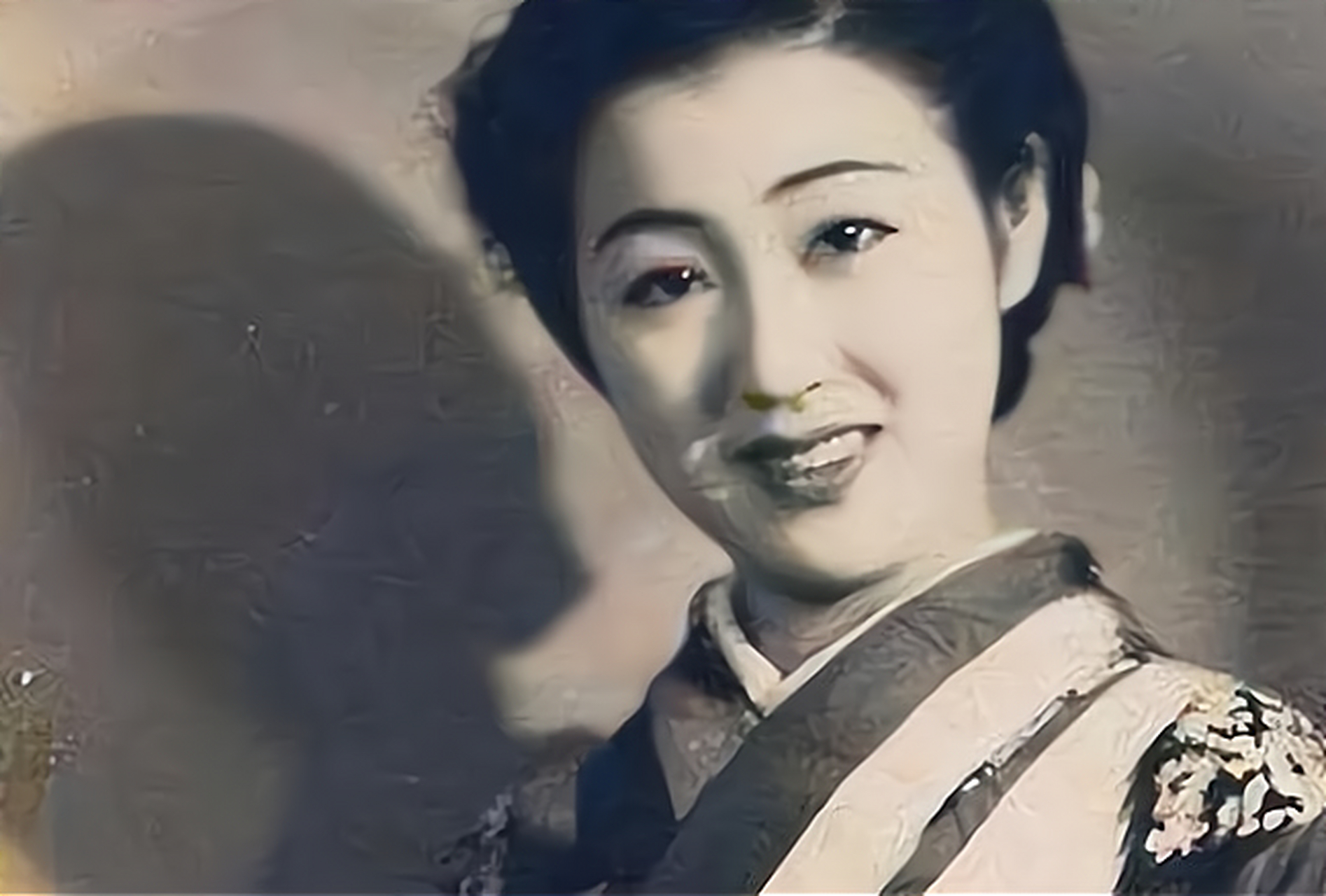 四川老兵刘运达娶了日本女战俘大宫静子,并彼此爱慕成为夫妻,大宫静子