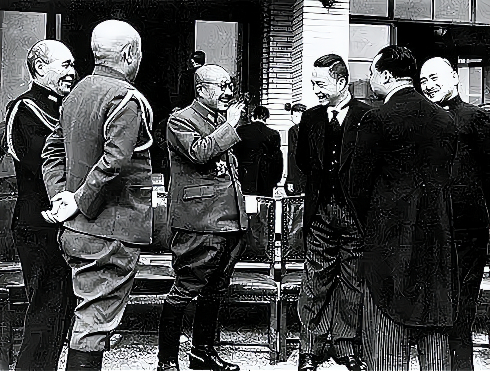 2005年时,汪精卫的小儿子汪文悌归国祭拜父母,此时的汪文悌已年过古稀