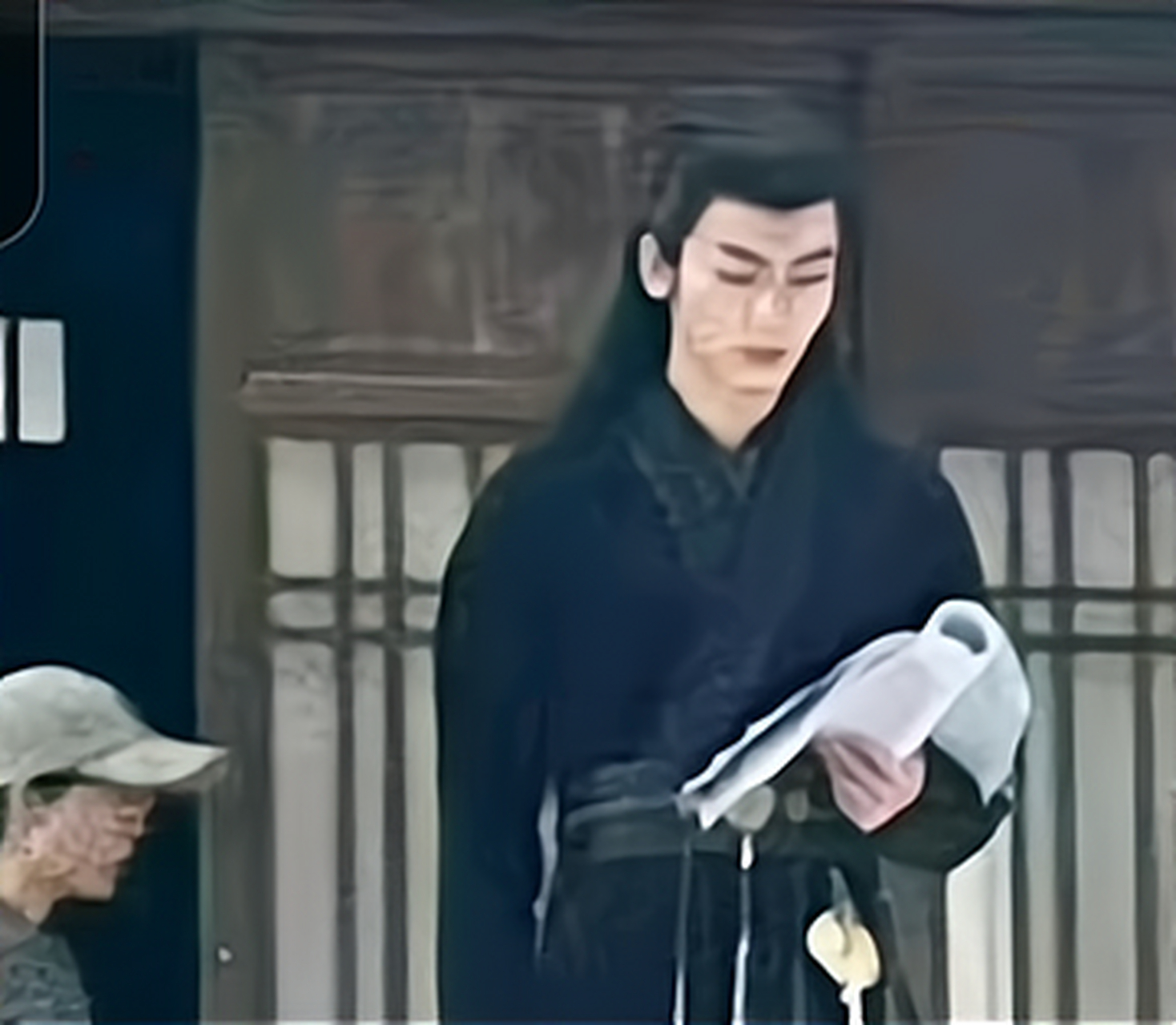 张凌赫和郭敬明的身高差,看着有点搞笑