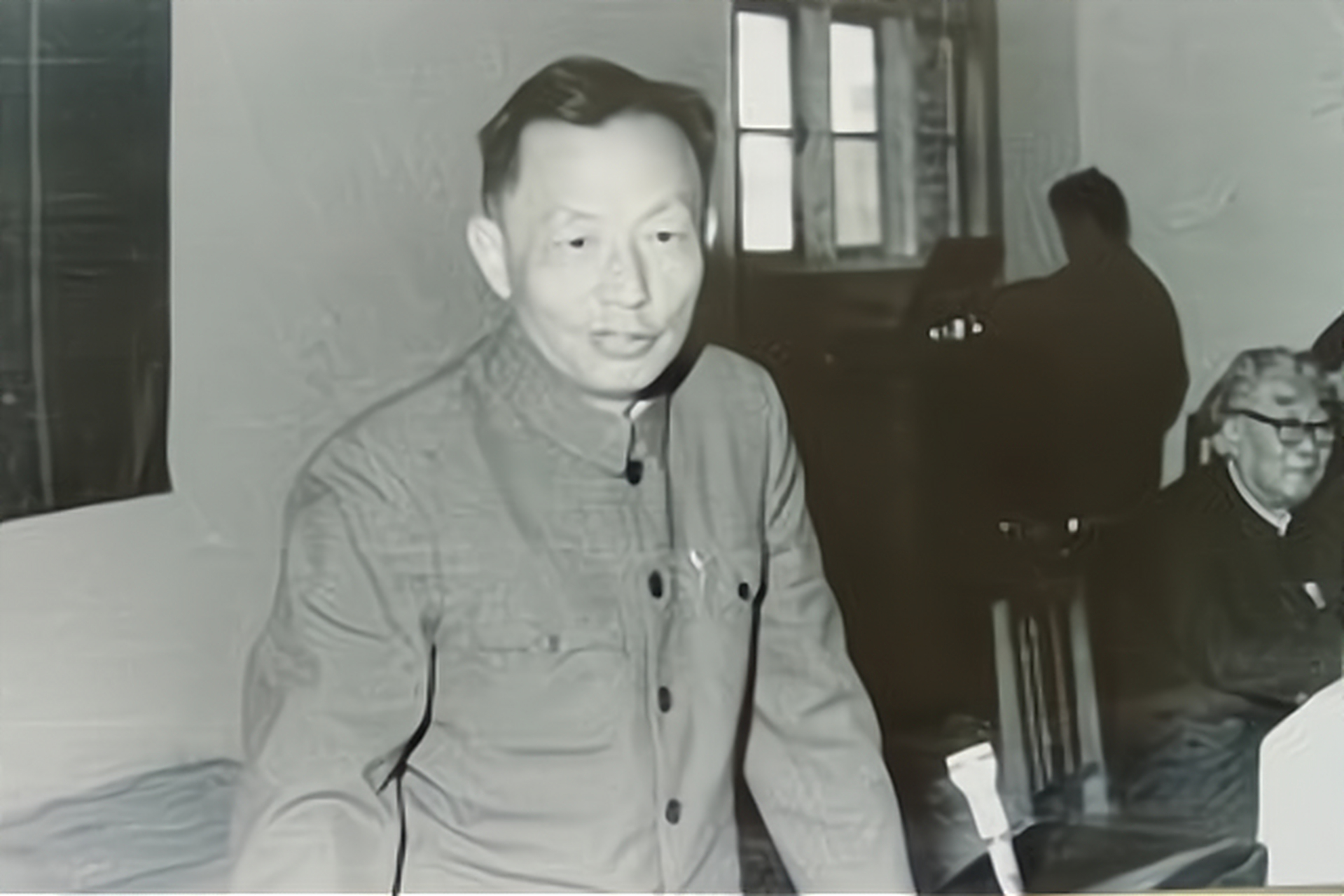 安徽原省长张劲夫,推动包产到户,儿子是副部级,儿媳是谷牧女儿