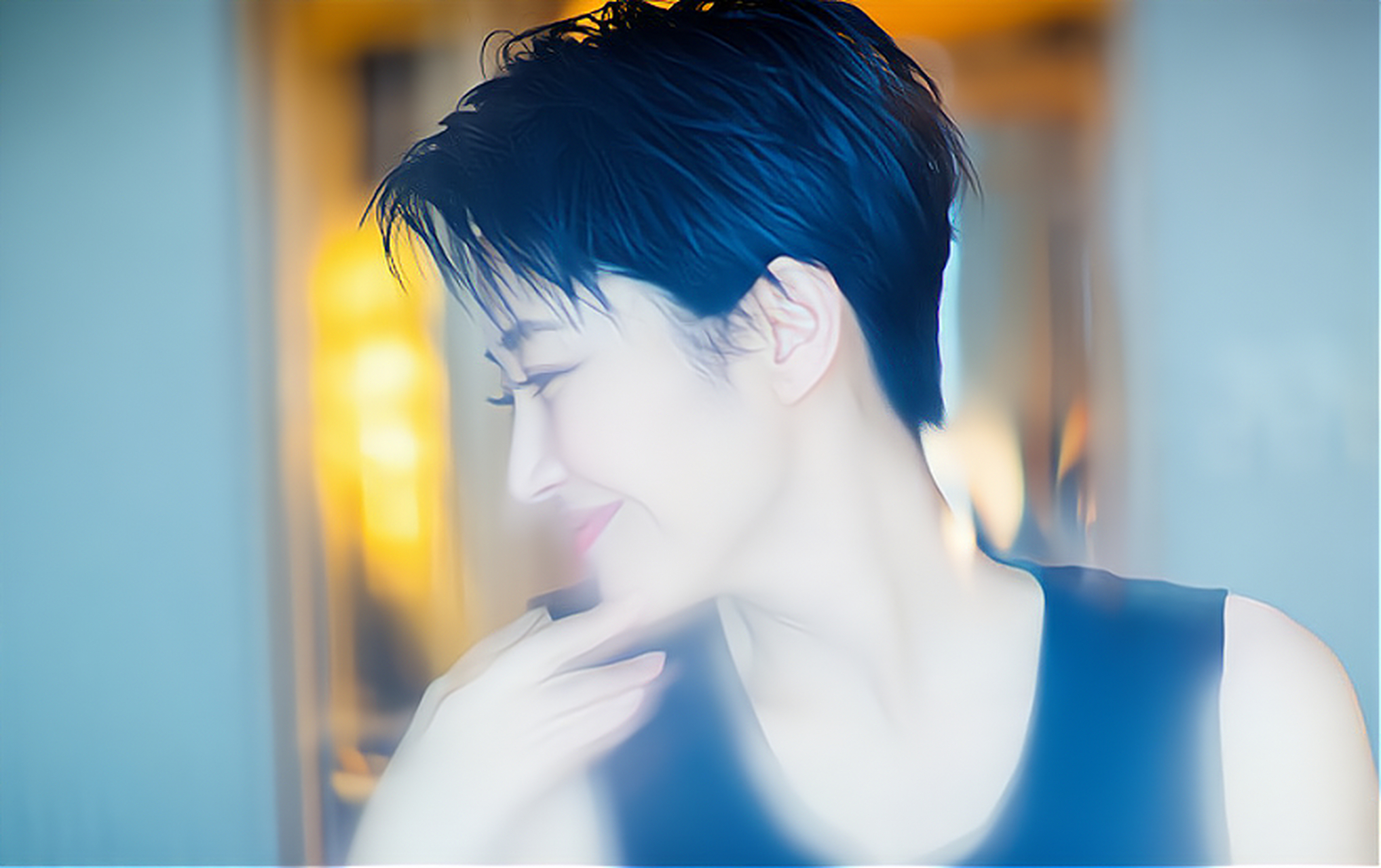 短发潇洒帅气,率真又不失性感#许晴