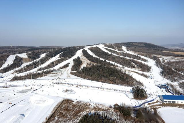 长春天定山滑雪场图片