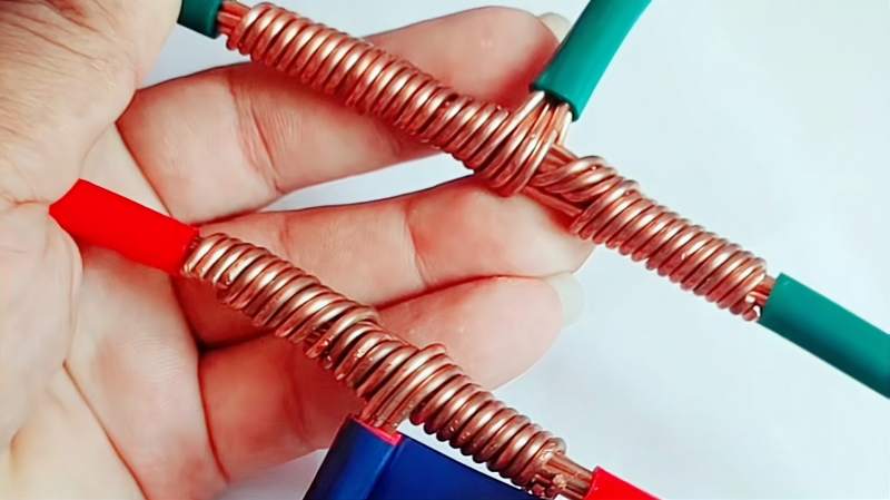 16平方电线t形接法,要电工都这样接线,就不会存在虚接和漏电了,生活