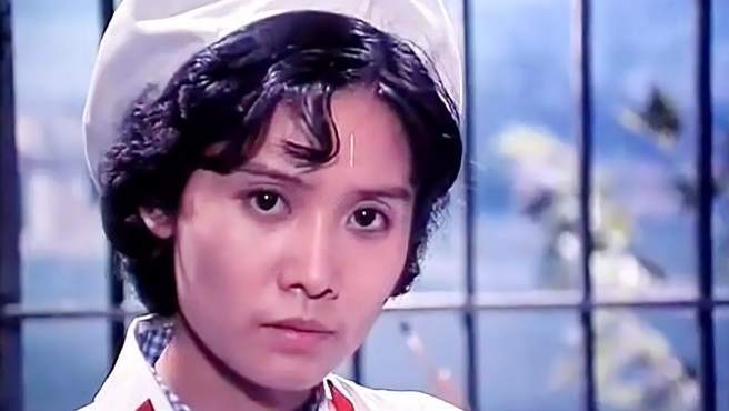 [图]1982年电影《R4之谜》张力维旧式警服非常漂亮，比现在的美多了