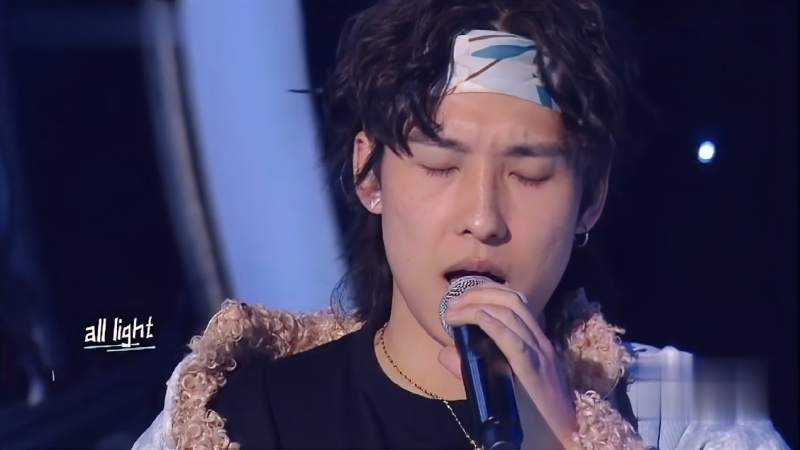 当流行和藏风相碰撞达桑嘉措原创歌曲风马时出奇好听