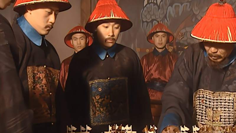 姚启圣被康熙下旨回家丁忧与施琅的意气风发形成了鲜明的对比