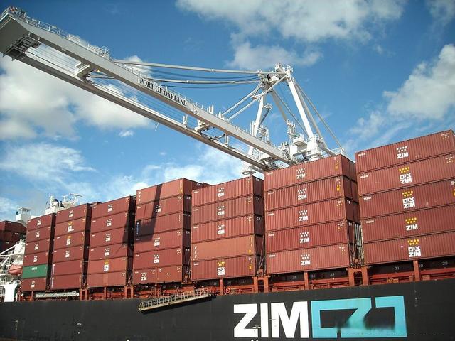 zim透露了六艘5500标准箱集装箱船的长期租约
