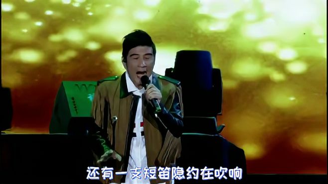 [图]叶佳修多年后现场演唱代表作《乡间小路》，都是回忆啊。