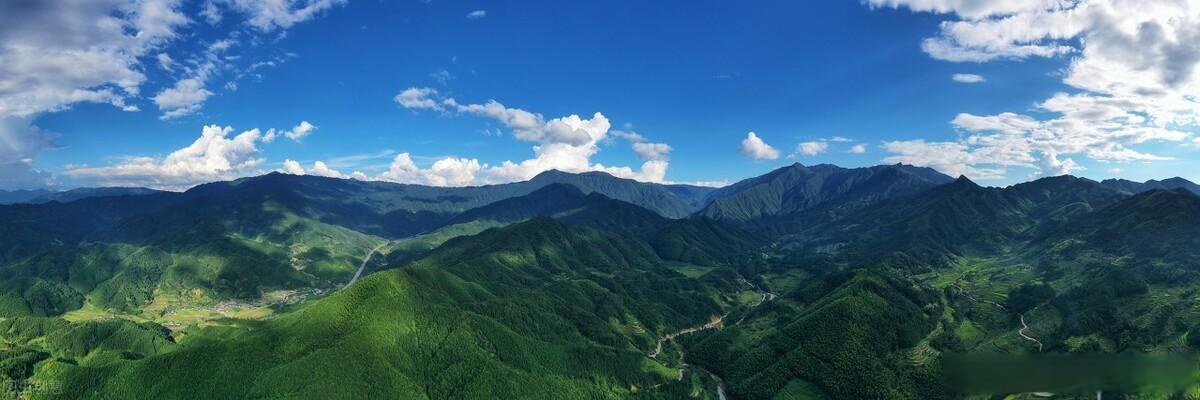 湖南最大的山脉雪峰山脉,这里进行过对日寇的最后一战