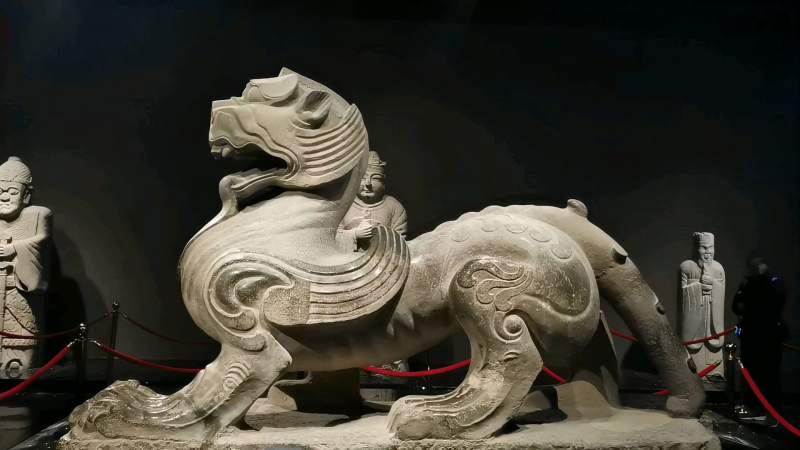洛阳博物馆五大镇馆之宝之“戴翼灵兽”——东汉石辟邪,文化,艺术,好看视频
