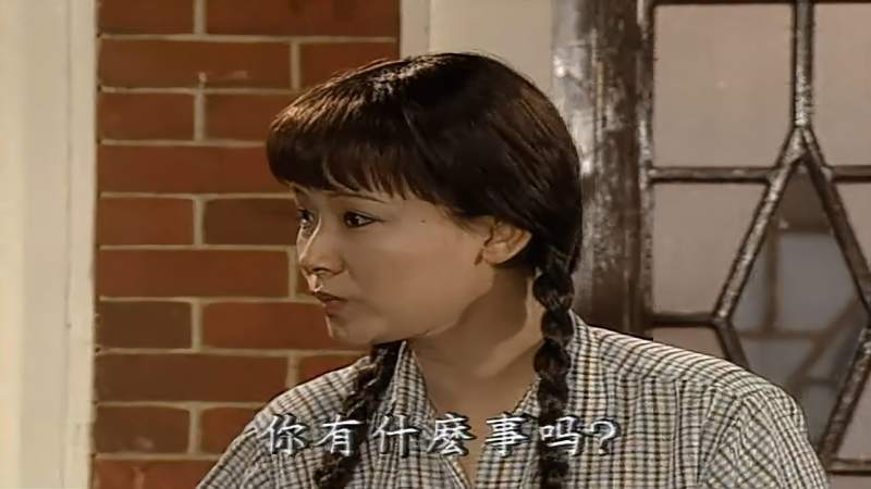 小丈夫面对大狼狗秋月没有犹豫真是太勇敢了
