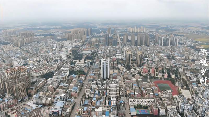 航拍广西南宁宾阳县，知名的炮龙之乡，这里高楼林立如同大城市,旅游,地域奇趣,好看视频
