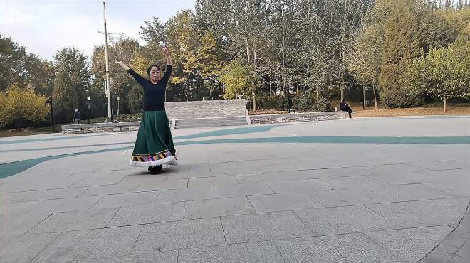 学练毛淼雁老师舞蹈《听一听》第一段.毛老师编排的舞真是好看