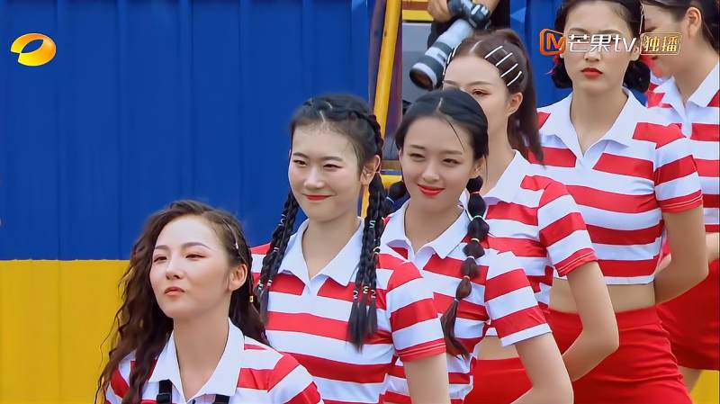 网红桥挑战者对战小绵羊绵羊队稍一发力对方就坚持不到最后