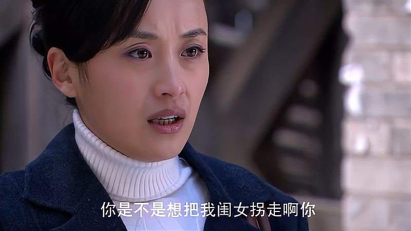 一生只爱你女总裁好心看穷女孩却被她养母赶走只怕俩人相认