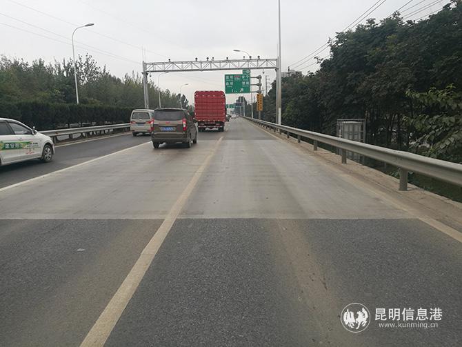 昆玉高速公路图片