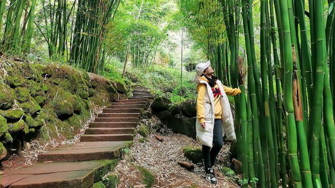 [图]成都轻松周边游好地方，车程1.5小h,爬山看风景，观千年摩崖石像群