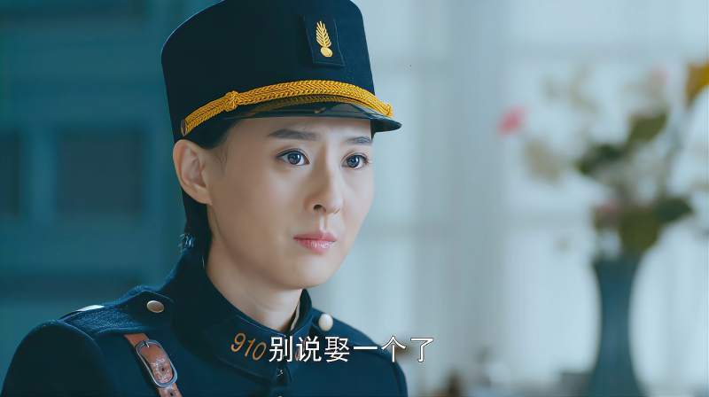 童飞这魅力挺大啊,大小姐和警花都围着他转,谁都不让谁,影视,爱情片,好看视频
