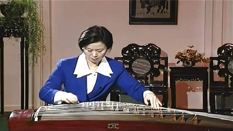 林玲演奏古筝名曲《战台风》气势磅礴 或紧张激烈 或优美抒情,音乐,器乐,好看视频