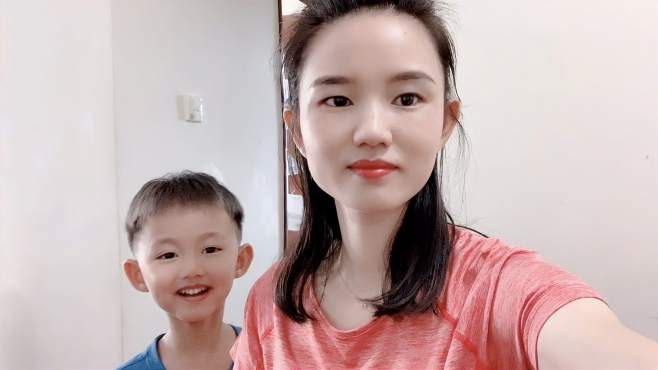 唯唯在港村 好看视频 唯唯在港村 好看视频