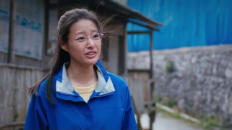 《秀美人生》改编自黄文秀感人事迹,热映获群众好评:太好哭,情感,正能量,好看视频