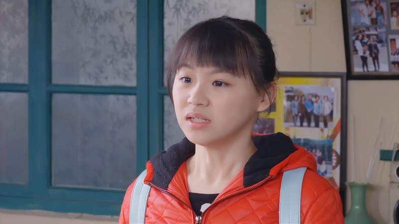 木兰妈妈后妈拼死拼活挣钱给女儿交学费没想到女儿是白眼狼