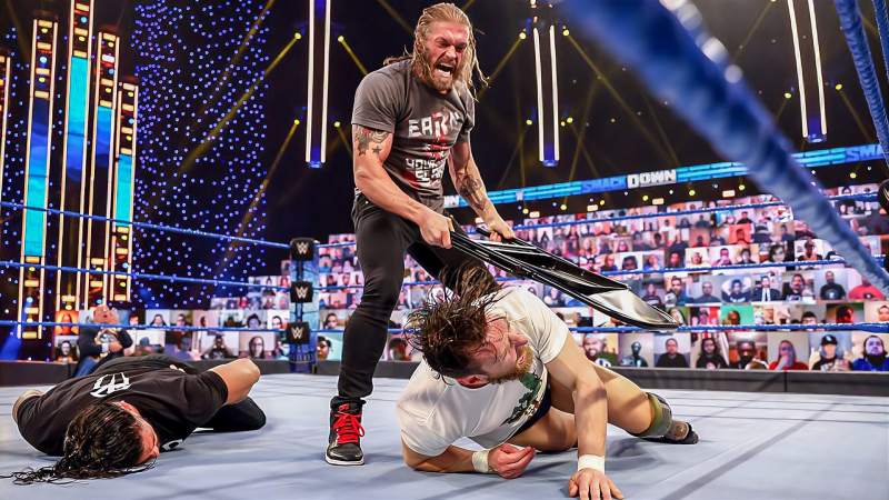 wwe罗曼与艾吉同丹尼尔三人将面对摔角狂热37争夺冠军