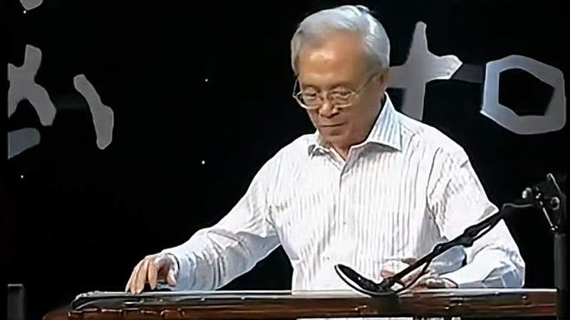 龚一老师央视讲解,现场演奏古琴曲《春风》,音乐,器乐,好看视频