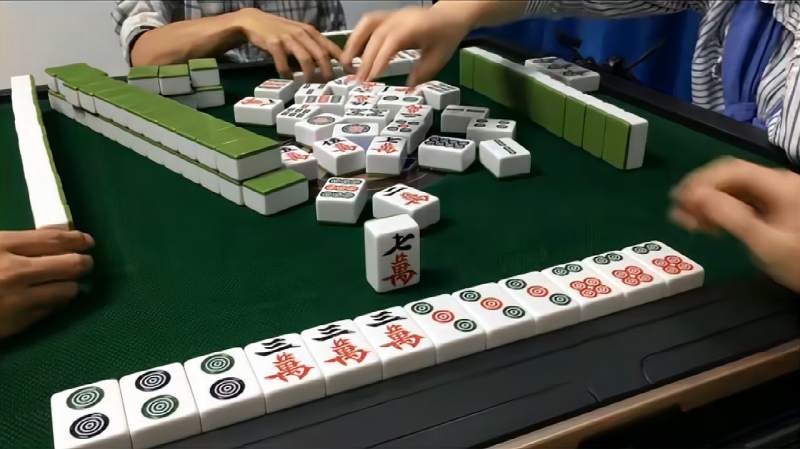 四川麻将实战篇许久不摸麻将上来就给我一个大惊喜