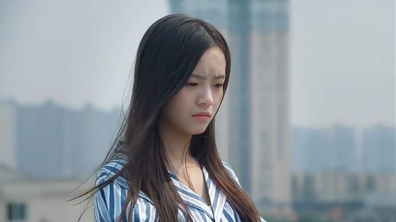 同学两亿岁原来是换人了还以为宣墨是可以进行光合作用的