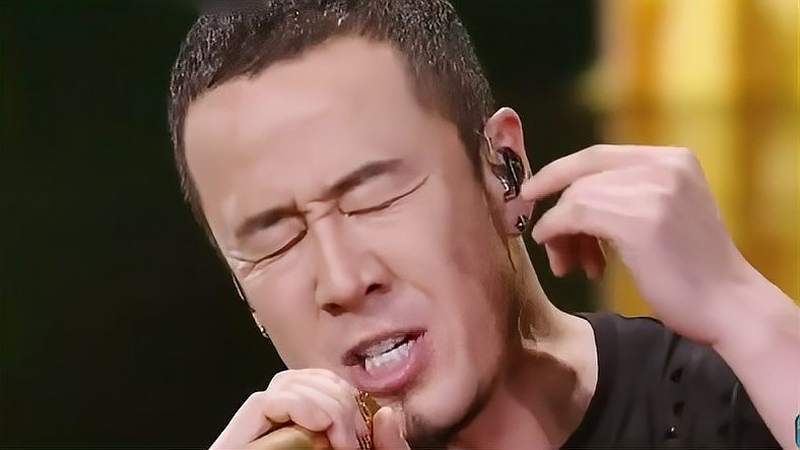 中国烟嗓男歌手图片