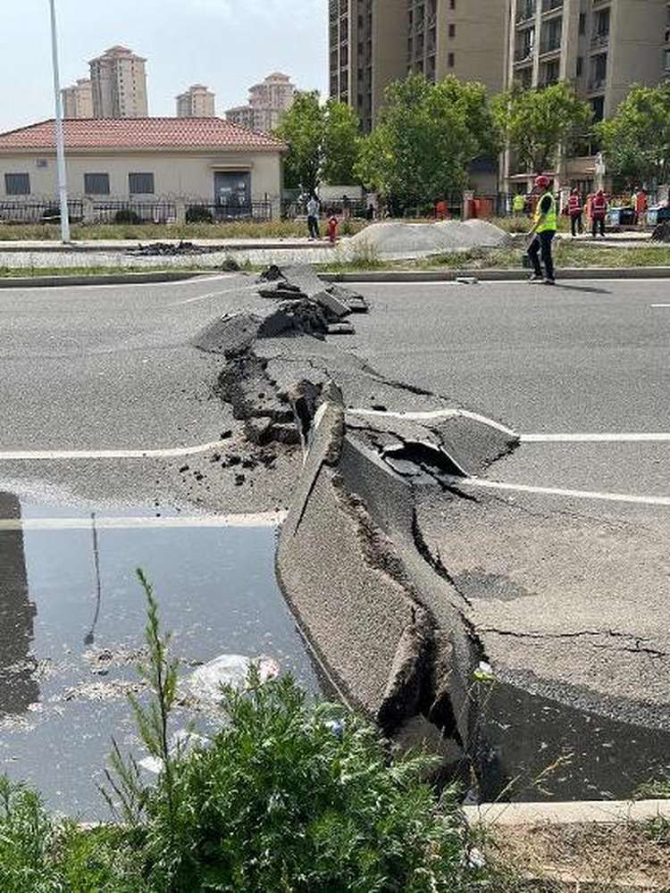 天津市津南区八里台镇局部发生地面沉降 受影响群众已妥善安置