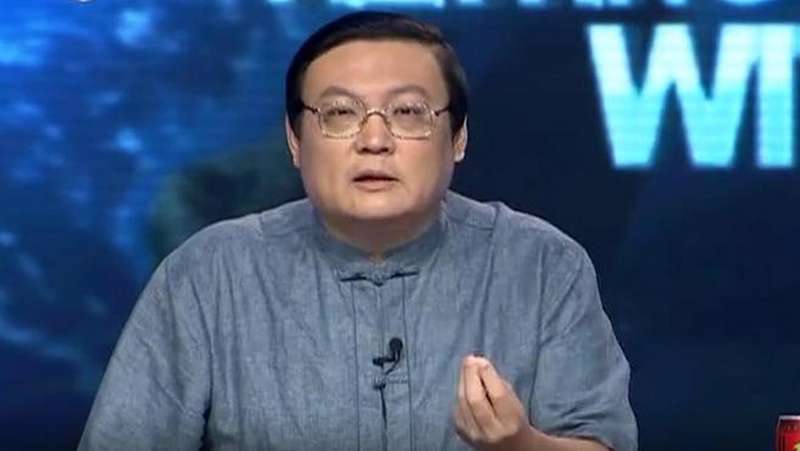 老梁观世界美国空袭伊拉克竟然还打着人道主义的旗号