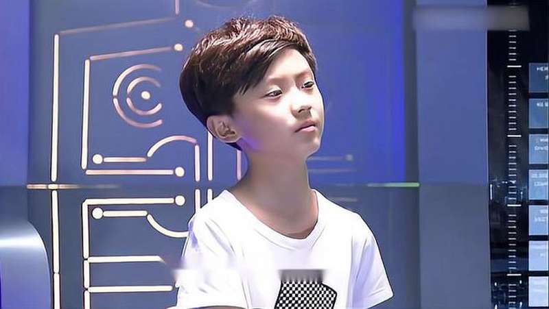 快乐星球带小帅找到飞船证据正式和满天星见面带小帅霸气了