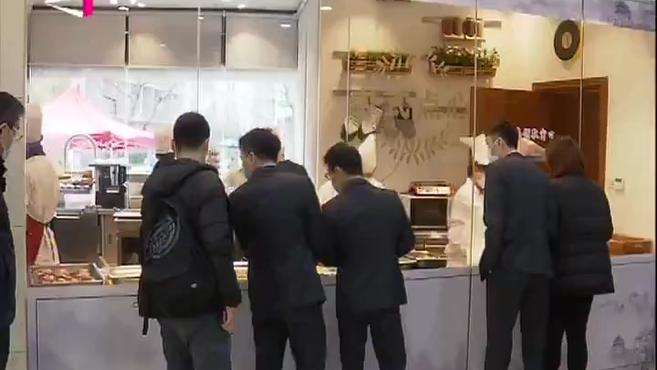 [图]酒店勇挑餐厅重担 白领午餐不用愁