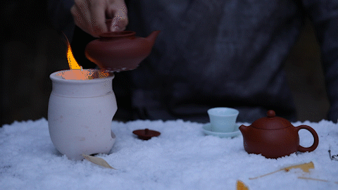 小雪了,红泥小火炉,煮一壶诗情画意